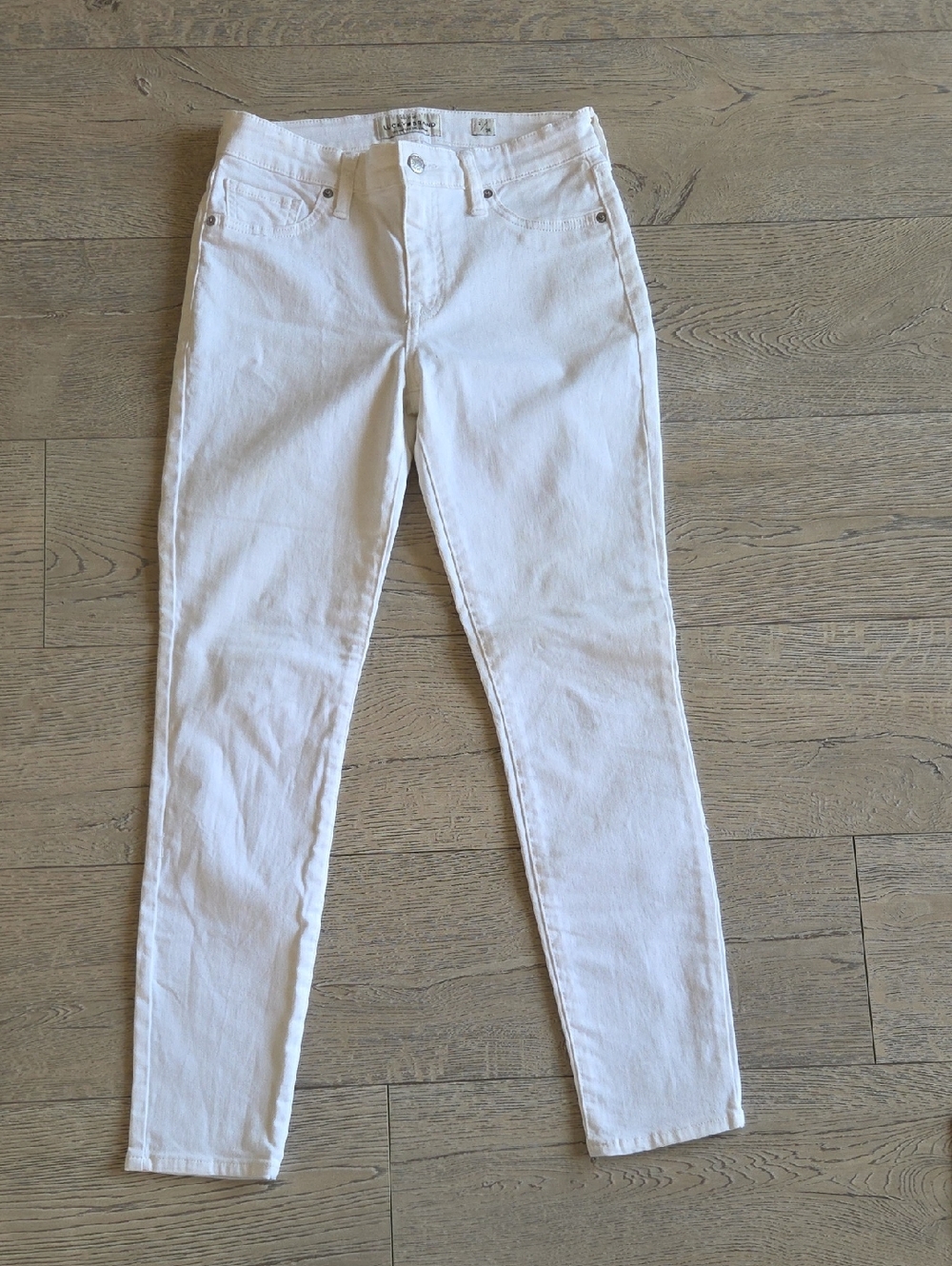 Lucky Brand  White AVA Skinny Jeans - High Rise Stretch